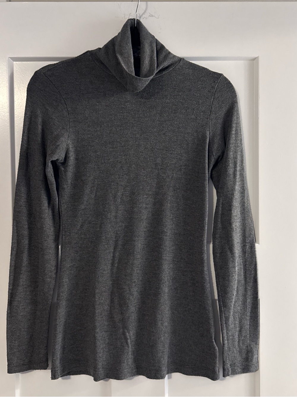 Forever 21 Charcoal Gray Women's Turtleneck Top